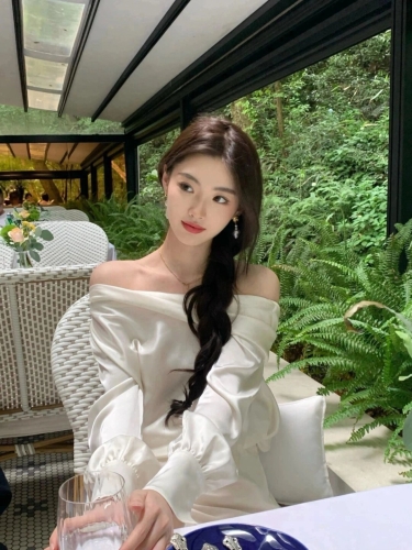 久久精品美女久久精品美女，探索现代审美与女性魅力的多元表达