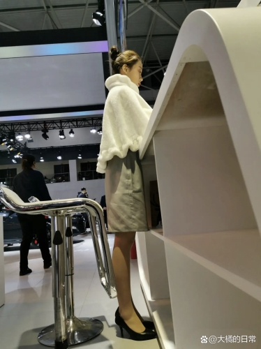久久国产丝袜视频国产丝袜品牌展现，品质与时尚的完美融合