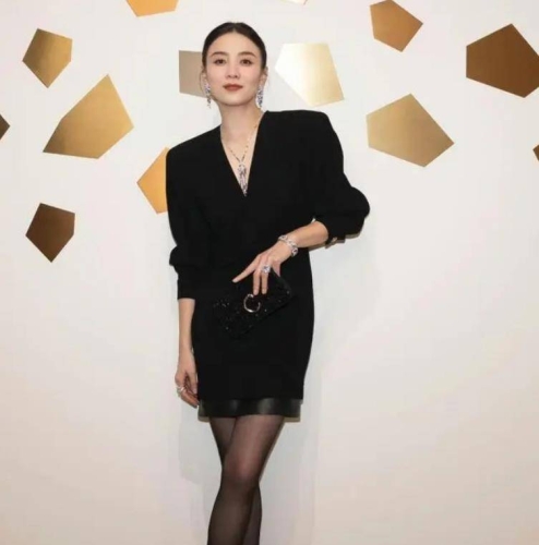 久久国产丝袜视频国产丝袜品牌展现，品质与时尚的完美融合