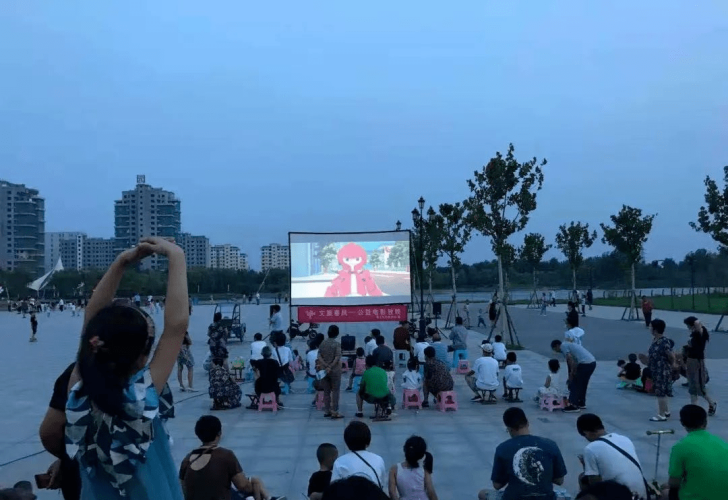 电影盛宴，久久久久久电影带你领略视听盛宴大黑牛影视传媒有限公司官网