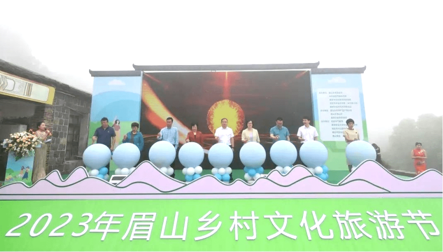 国产青青五月天国产青青五月天，乡村振兴新篇章