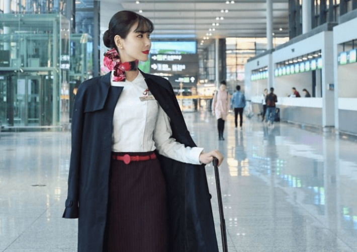 制服丝袜人妻无码在线丝袜美人、制服诱惑，在线人妻的神秘故事