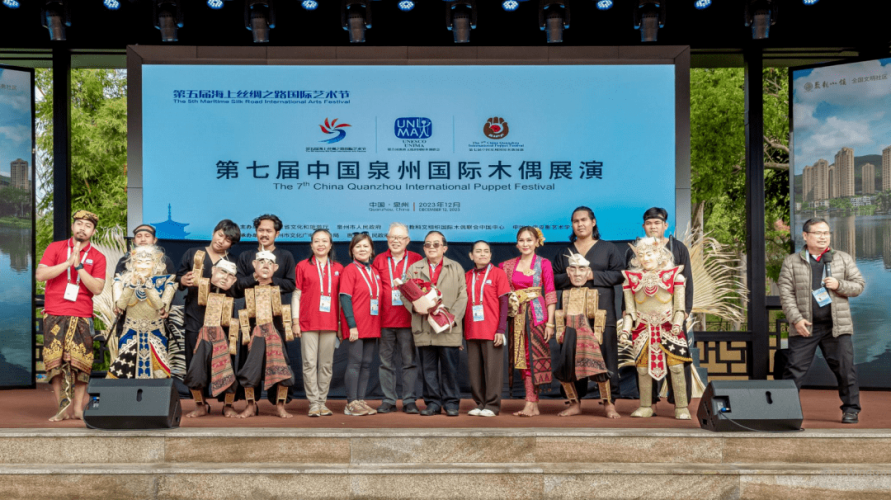 亚洲激情在线播放亚洲激情在线热播，文化交流与娱乐盛宴